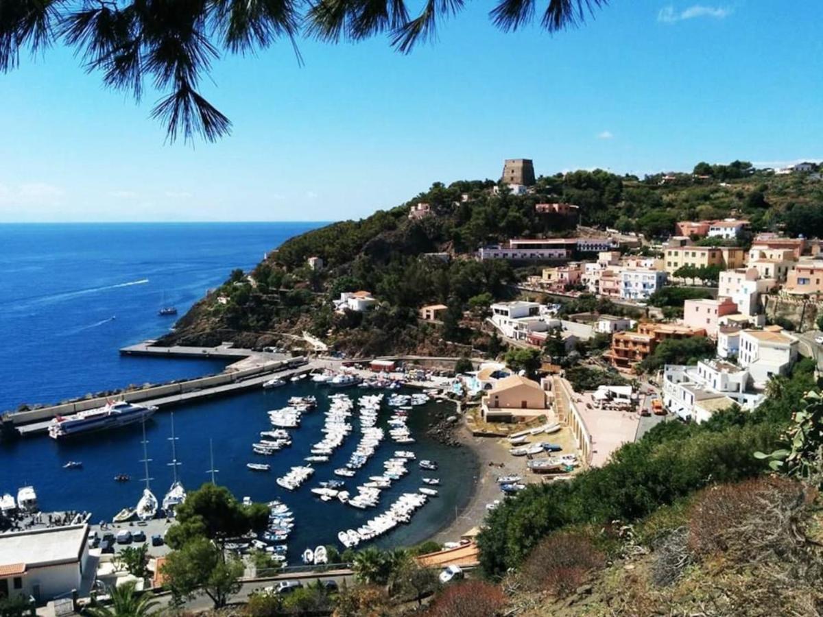 Appartamento Al Centro Di Ustica Isola di Ustica Екстер'єр фото
